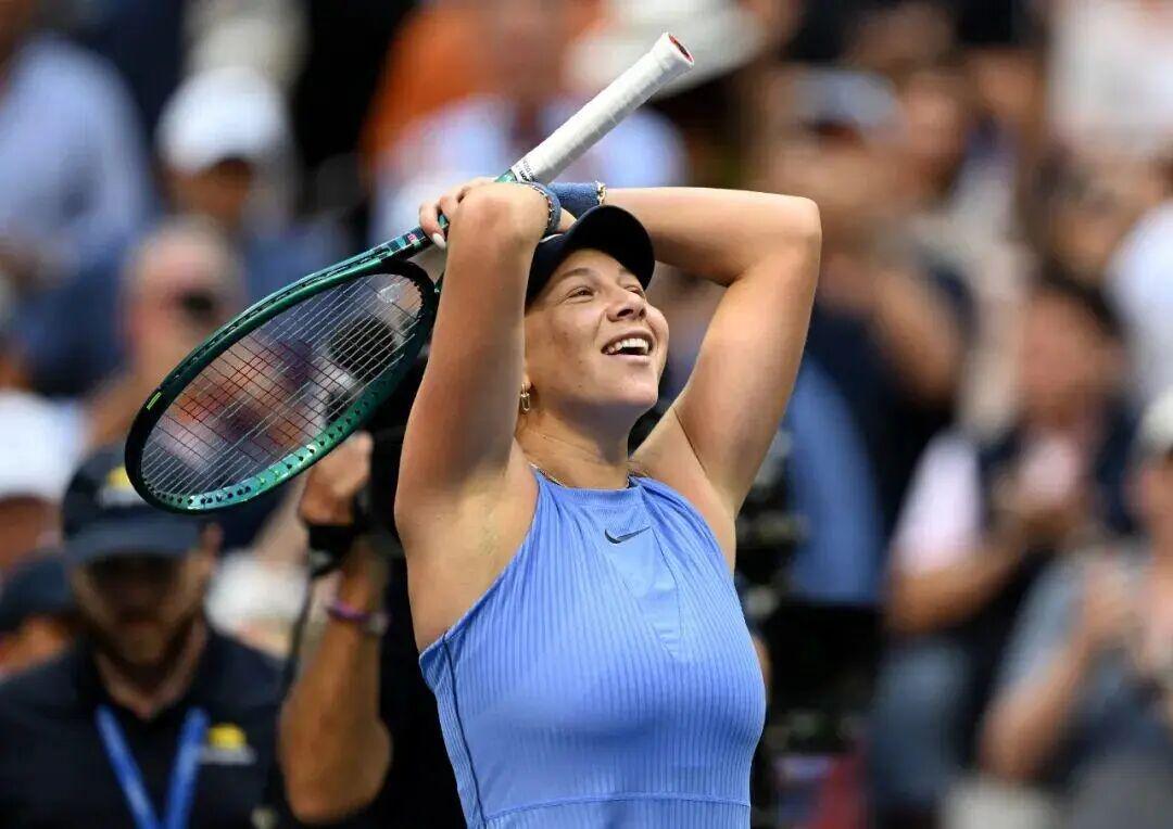 kaiyun-阿尼西莫娃的球拍上，刻着所有抑郁症患者的勇气