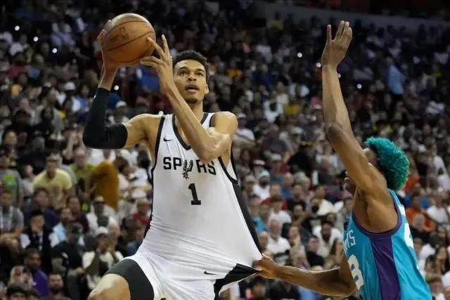 开云官网-【观察】首秀灾难！文班亚马只是媒体吹嘘的产物？