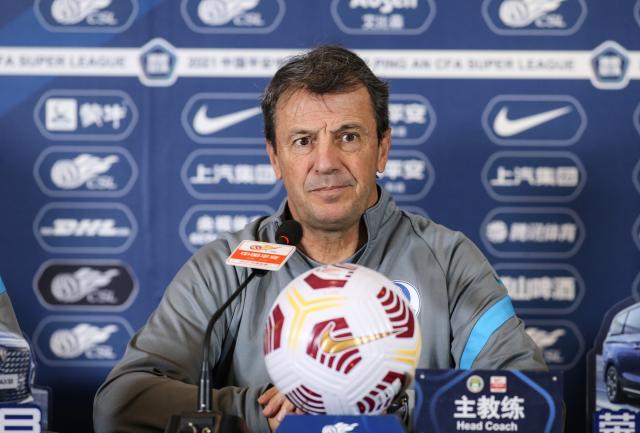 kaiyun中国-大连人对阵沧州力争三连胜 继续发挥定位球优势